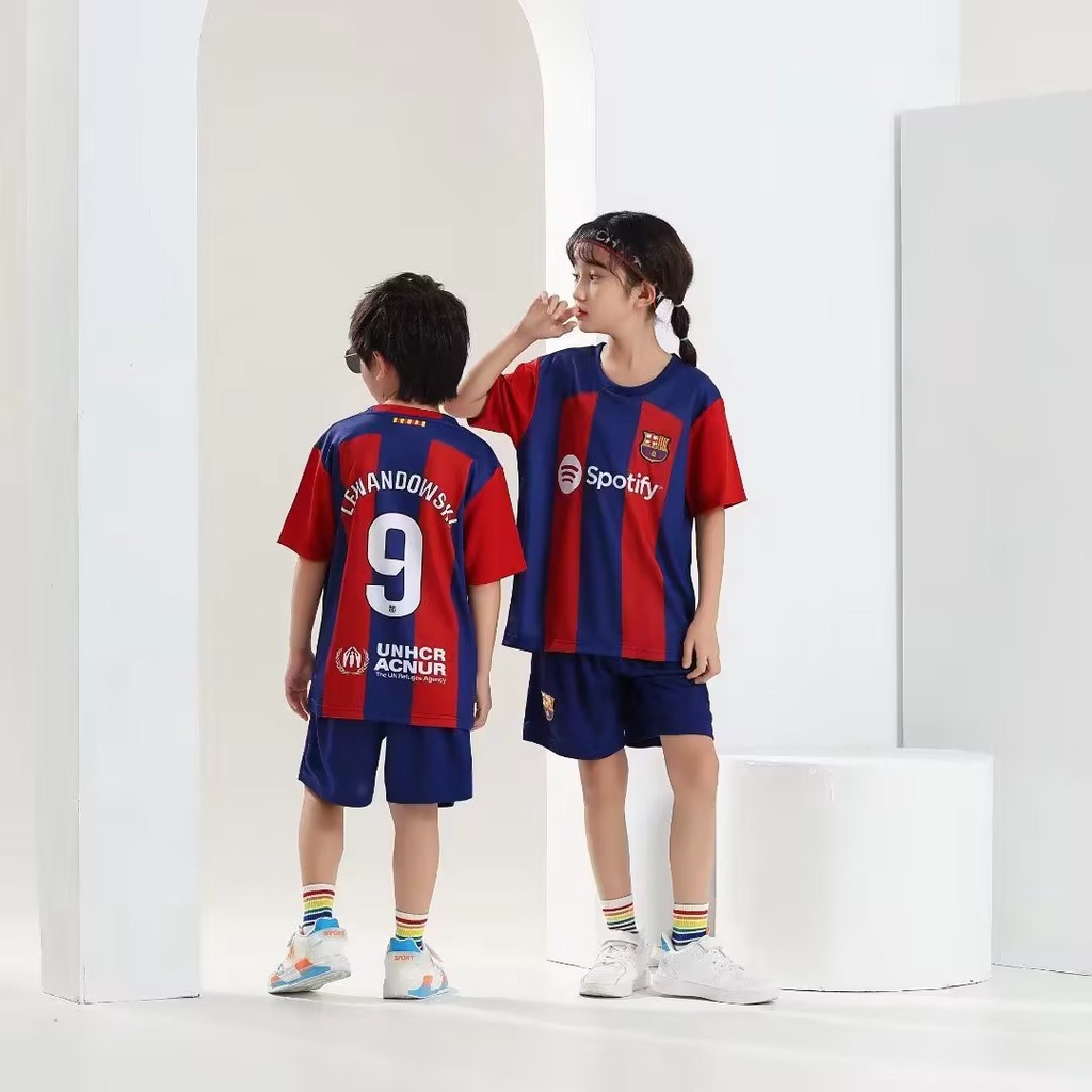 Bộ Đồ Đá Banh Số 23-24 Đội Tuyển barcelona Số 9 lewandowski Cho Trẻ Em