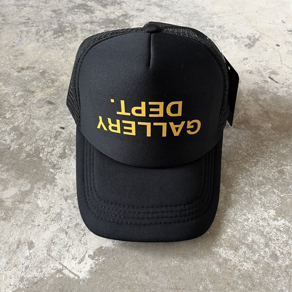 Upside Down Gallery Dept Mũ Trucker màu đen