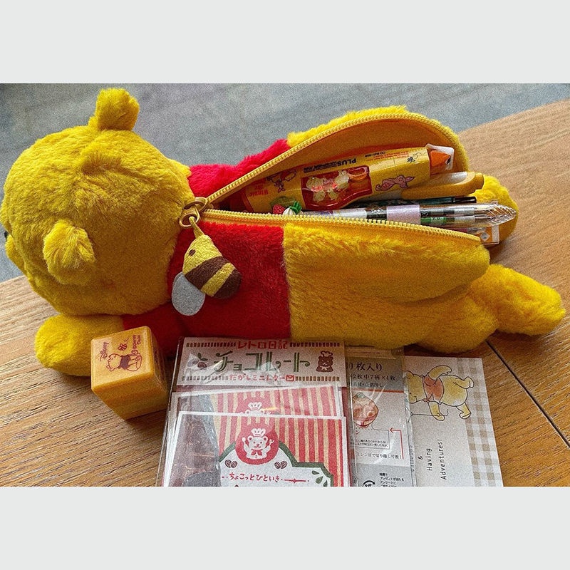 Hộp Bút Lông Thêu Hình Gấu Pooh Dễ Thương Sáng Tạo