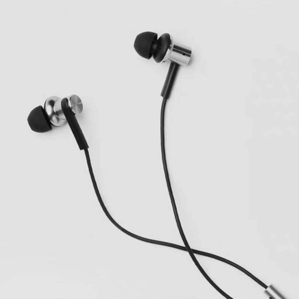 Tai Nghe Nhét Tai Xiaomi Jack 3.5mm Chất Lượng Cao Đen