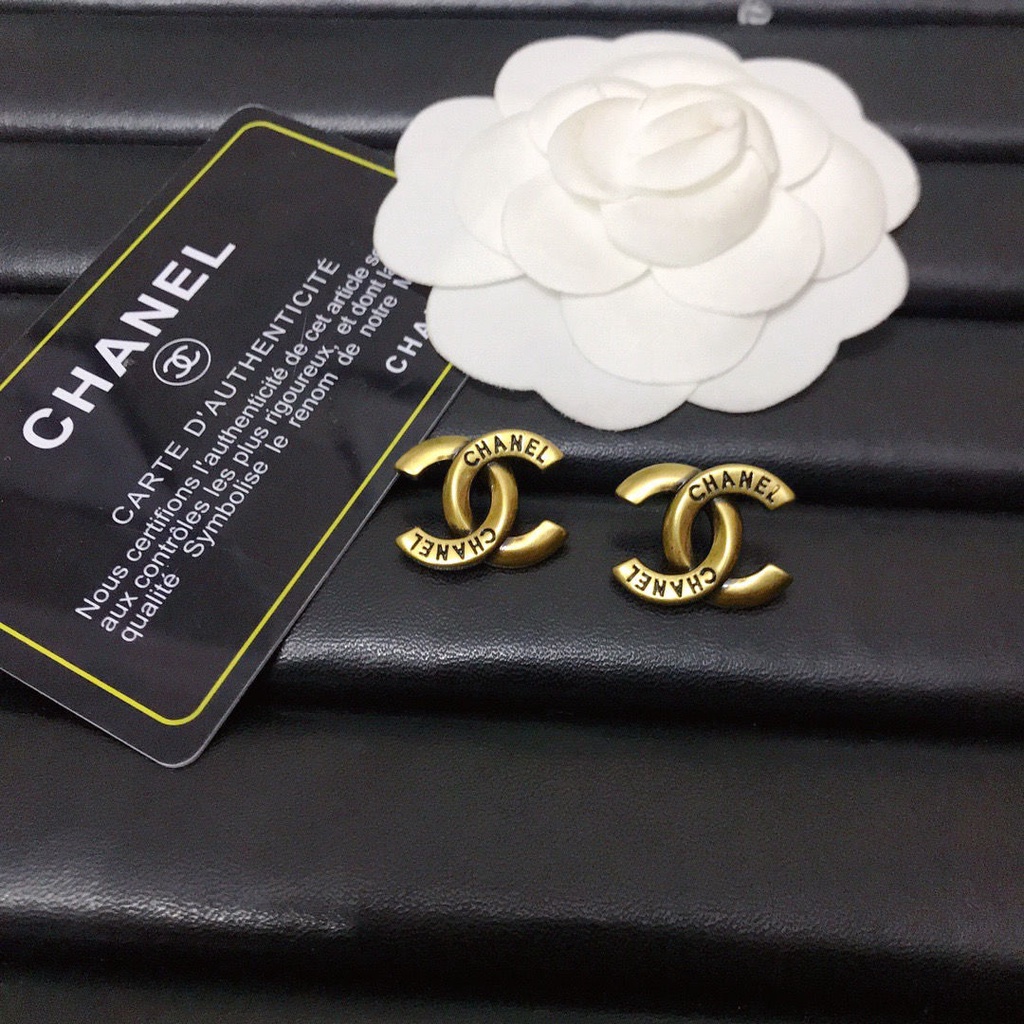 Xiaoxiangfeng Khuyên Tai Kim Loại Hai Chữ C Phong Cách Thời Trung Cổ Cao Cấp Dễ Phối Đồ