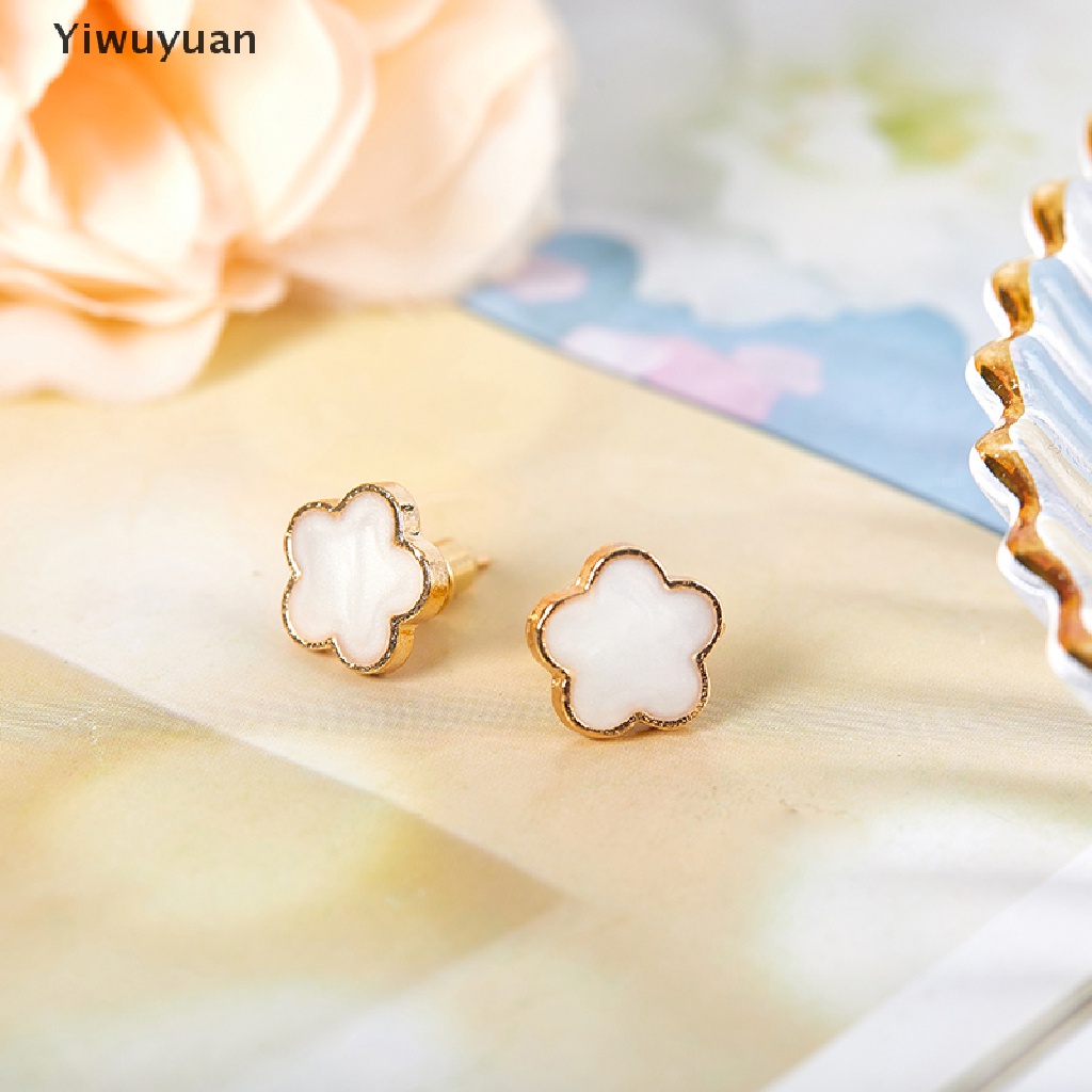 1 Đôi Bông Tai Hợp Kim Hình Bông Hoa Màu Trắng Thời Trang Dành Cho Nữ