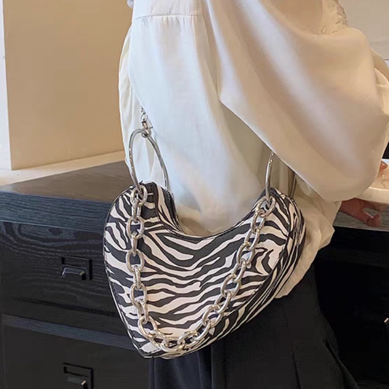 Ielgy Túi Đeo Vai Phối Dây Xích Trái Tim Phong Cách Hàn Quốc Chất Lượng Cao Cho Nữ