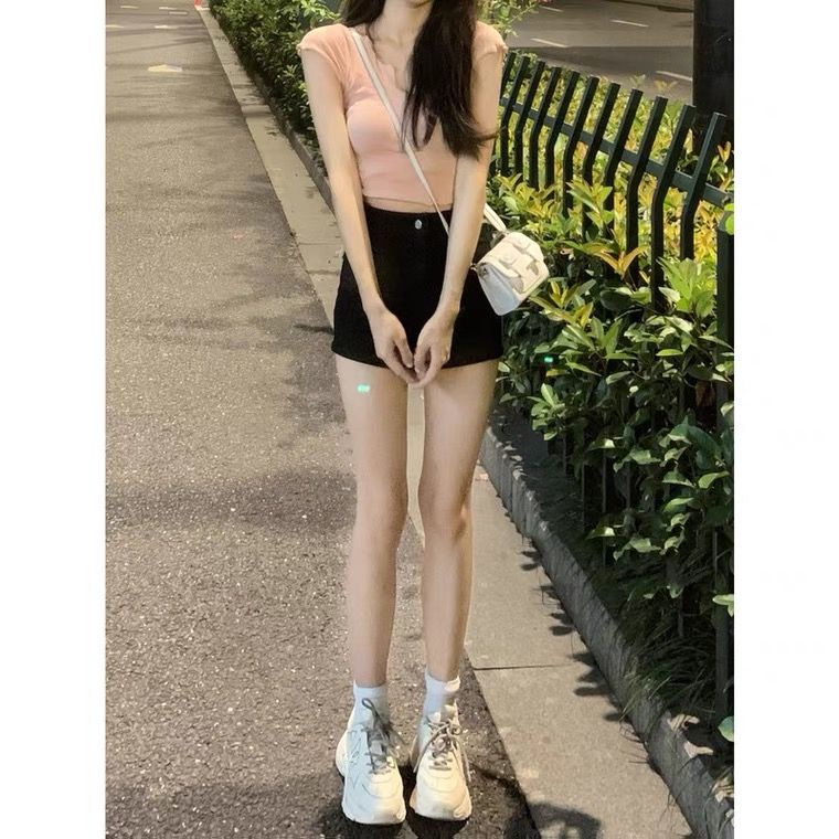 Áo Thun Tay Ngắn Phong Cách Mới 2023 Dành Cho Nữ