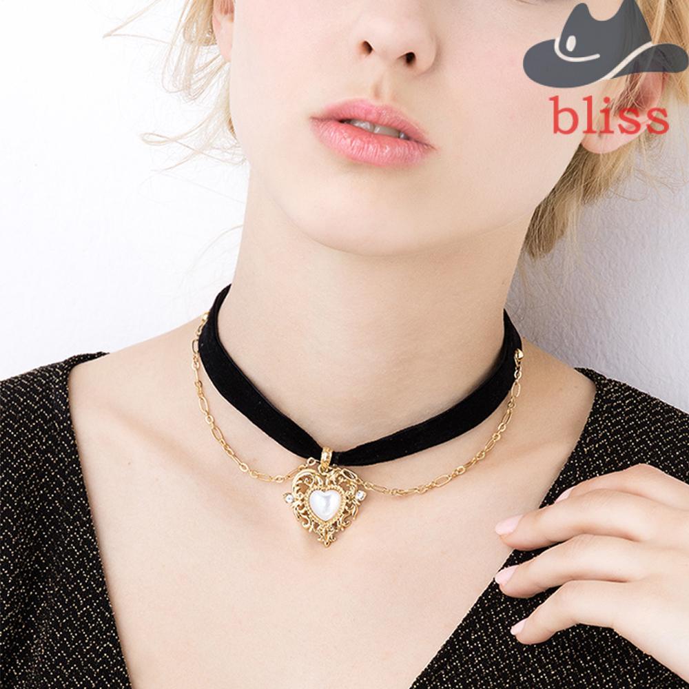 Vòng cổ Mặt Hình Trái Tim Phong Cách Cổ Điển Cho Nữ