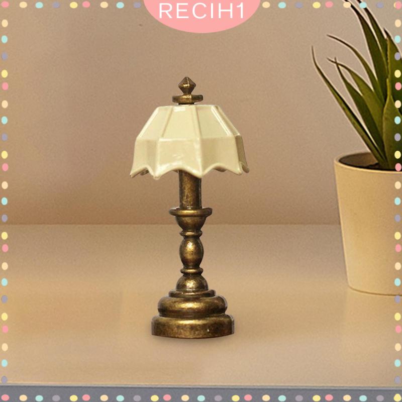 Đèn Bàn Mini Tỉ Lệ 1: 12 Dùng Trang Trí Nhà Búp Bê