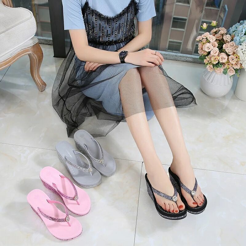 Dép Xỏ Ngón Đế Xuồng Chống Trượt Đính Kim Sa Lấp Lánh Thời Trang Đi Biển Mùa Hè Dành Cho Bạn Nữ
