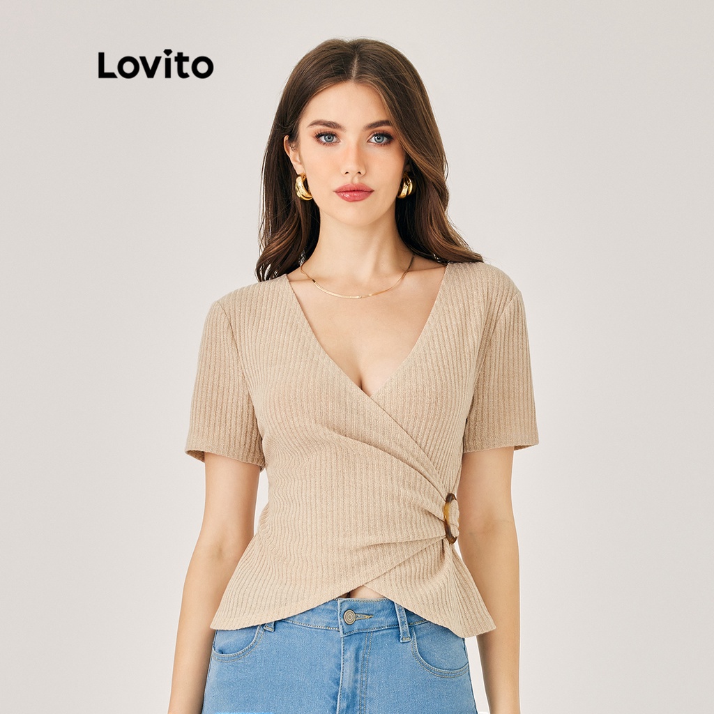 Áo thun Lovito cổ chữ V tay ngắn khoen ngực màu trơn thanh lịch cho nữ LNE02177 (màu quả mơ/ đen)