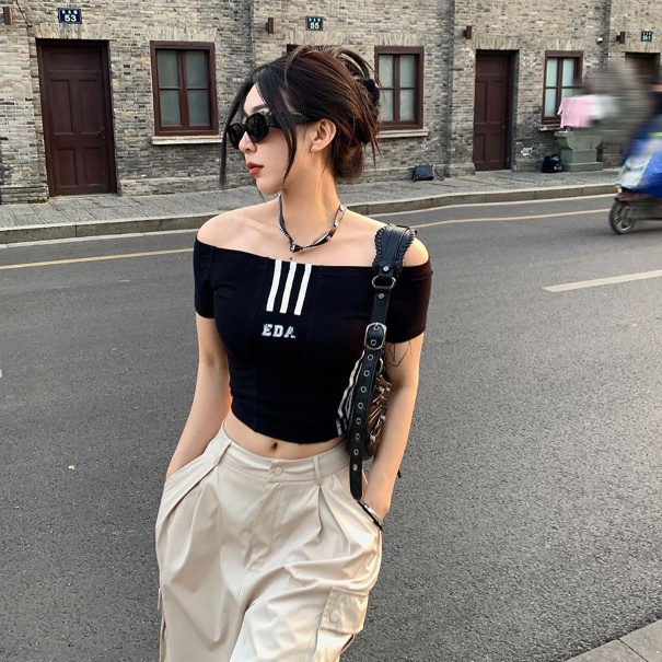 COZOK Áo Thun Tay Ngắn Dáng Ôm In Chữ Thời Trang Quyến Rũ Cho Nữ