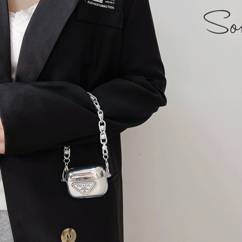 Vỏ Bảo Vệ Hộp Sạc Tai nghe không dây AirPods 1 2 3 Pro2 2022 Bằng tpu Mềm Trong Suốt Chống Sốc Hình Tam Giác Phối Dây Xích Bạc Thời Trang