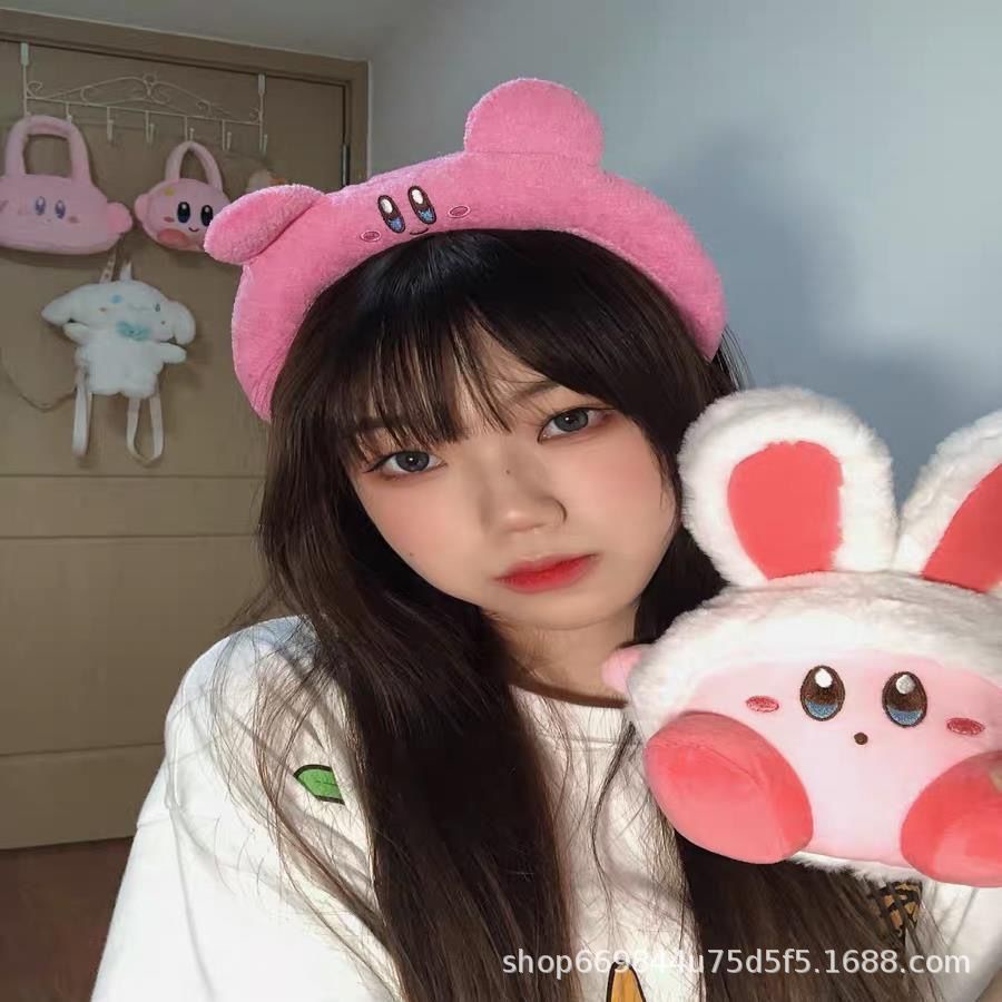 Thú Nhồi Bông Hình Trái Dâu Xinh Xắn Làm Quà Tặng Cho Bé Gái