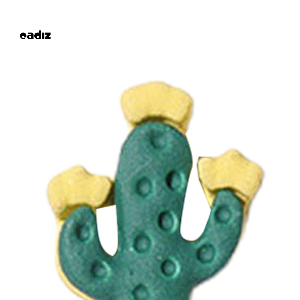 Bộ 5 Phụ Kiện Trang Trí Móng Tay Hình Hoạt Hình Dễ Thương