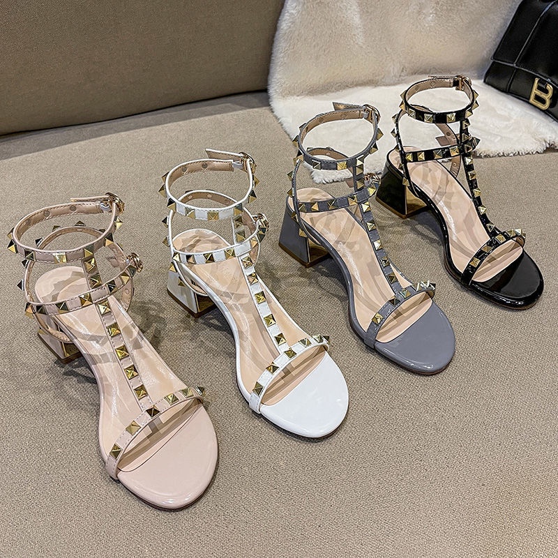 Giày Sandal Cao Gót Mùa Hè 2023 Đính Đinh Tán Đơn Giản Hợp Thời Trang Cho Nữ