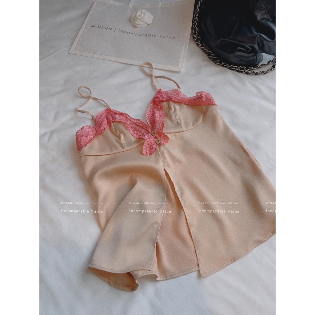 Áo hai dây lụa viền ren