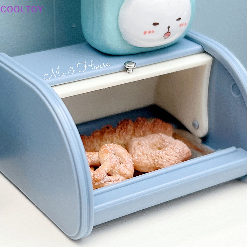 Mô Hình Hộp Bánh Mì Mini Bằng Nhựa Tỉ Lệ 1: 6 Dùng Trang Trí Nhà Búp Bê