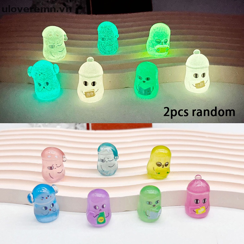 Set 2 Mô Hình Xe Hơi Hạt Đậu Đỏ Mini Bằng Nhựa Resin Màu Dạ Quang Trang Trí Tiểu Cảnh