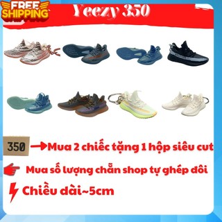 Móc khoá mô hình giày sneaker Yezzy 350, móc khóa giày mini 3D tỉ lệ 1:6