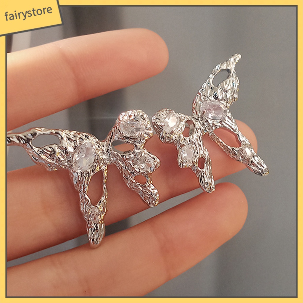 1 Đôi Bông Tai Hình Bướm Rỗng Bằng Kim Loại Đính Đá