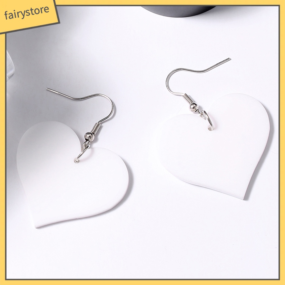 Bông Tai Acrylic Hình Trái Tim Thời Trang Dành Cho Nữ