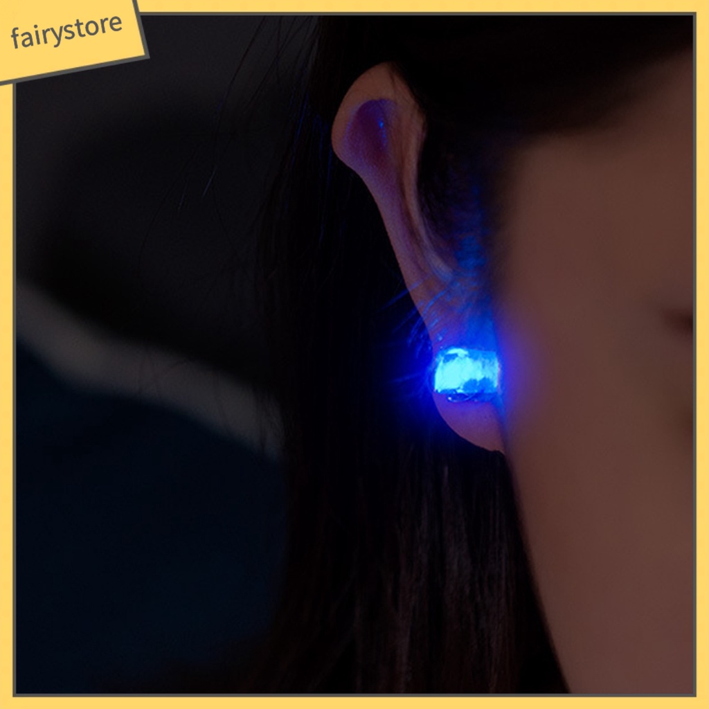 1 Bông Tai Đính Đá Zircon Hình Vuông Phát Sáng Dành Cho Nữ