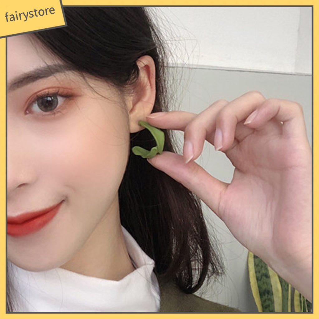 [FRO] Bông Tai Xỏ Hình Chữ C Màu Xanh Lá Tinh Tế Bắt Mắt Không Gây Dị Ứng Thời Trang Mùa Hè