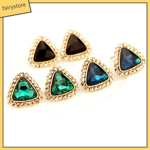 Đôi Khuyên Tai Hình Tam Giác Đính Đá Pha Lê Thời Trang Cho Nữ