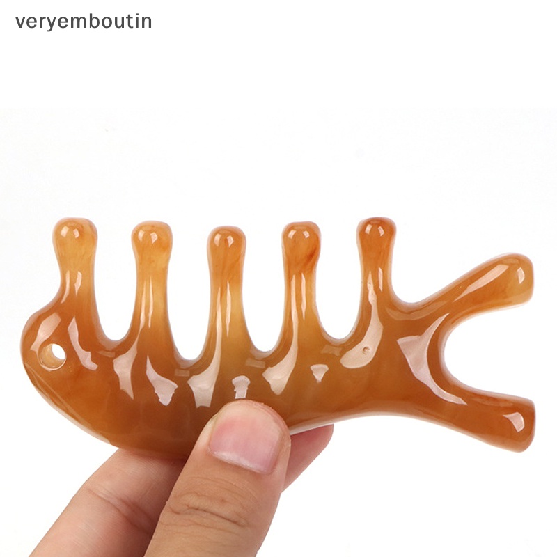 1 Lược Nhựa Mát Xa Mặt Răng Thưa Tiện Dụng