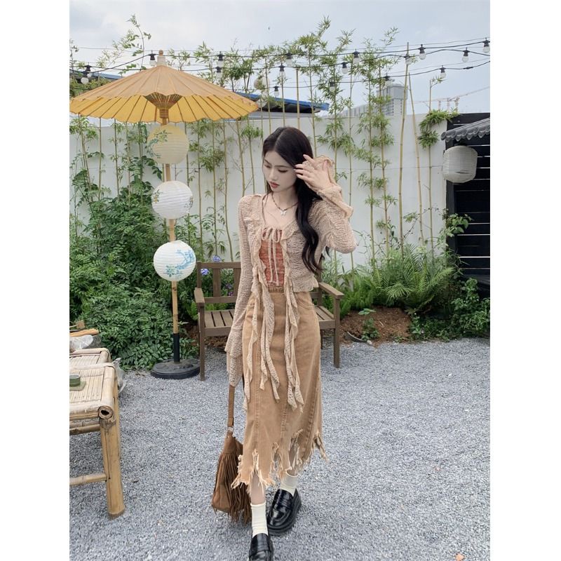 Bộ Áo Sơ Mi Chống Nắng Hai Dây Phối Chân Váy Denim Y2K In Hoa Kiểu Retro Thời Trang Mùa Hè 2023 Cho Bạn Gái