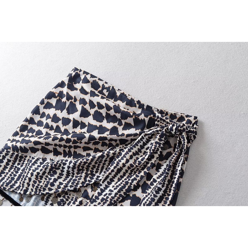 Uibey Chân Váy Dài Lưng Cao In Họa Tiết Đính Hạt Xinh Xắn 3063