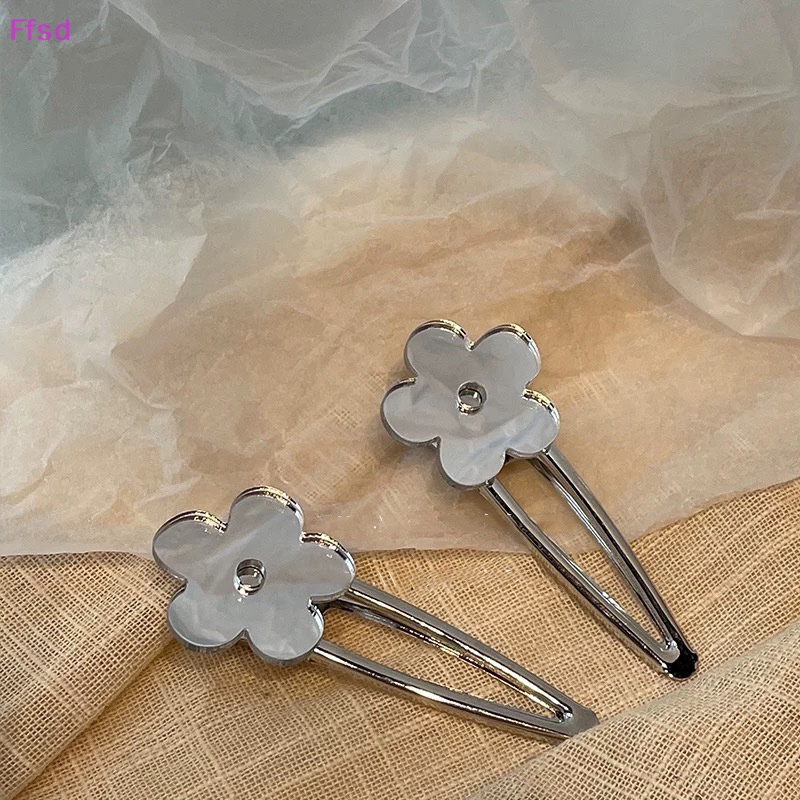 Kẹp Tóc Hình Hoa / Bướm Bằng Kim Loại Tráng Gương Acrylic Màu Bạc Thời Trang Dự Tiệc Y2K