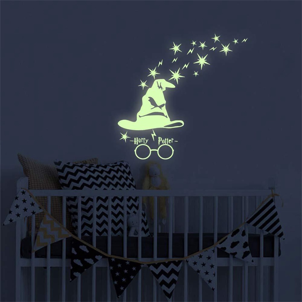 Miếng Dán Tường Bằng PVC Phản Quang Chống Trầy Trang Trí Nhà Cửa