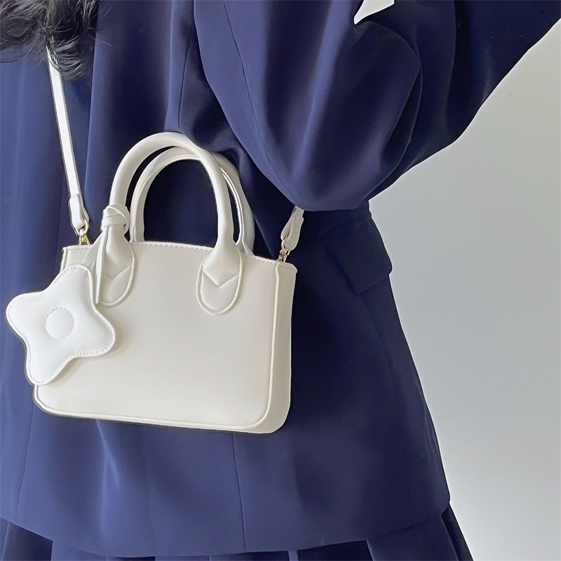 Túi Đeo Chéo Vai Dễ Thương Thời Trang 2023