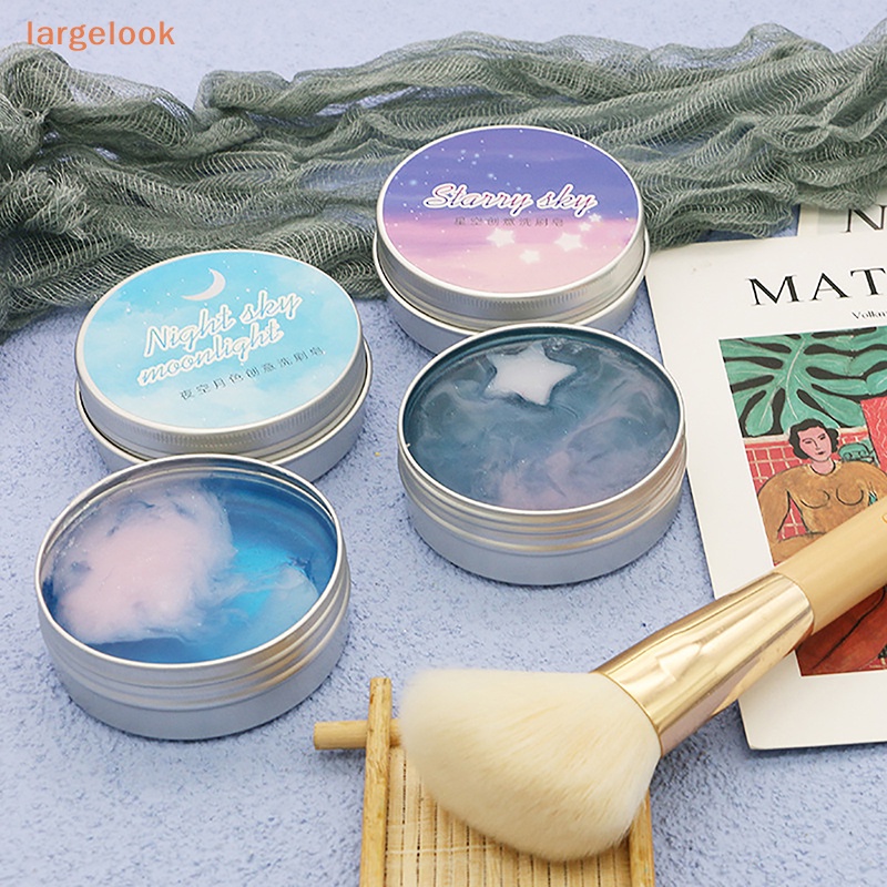 Miếng Silicone Vệ Sinh Cọ Trang Điểm Hình Mặt Trăng