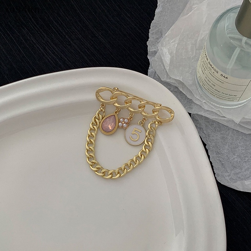 Ghim Cài Áo Hình Hoa Trà Đính Ngọc Trai Lớn Chống Ánh Sáng Cho Nữ