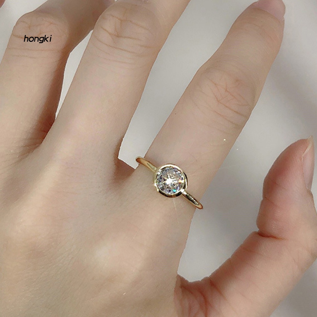 Nhẫn ĐíNh Đá LấP LáNh Sang TrọNg