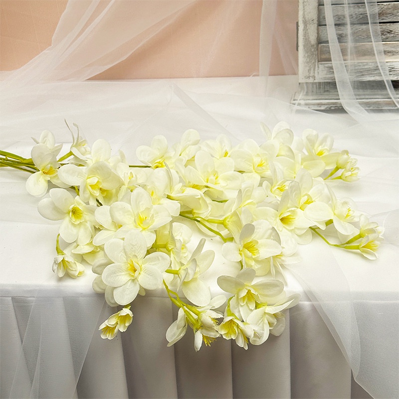 Hoa Lan Giả Hai Cánh Dùng Trang Trí Nhà Cửa / Tiệc Cưới / Giáng Sinh