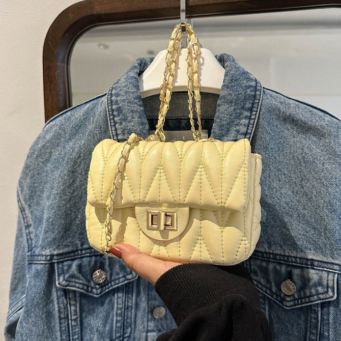 Túi Đeo Chéo Hình Vuông Màu Hồng Thời Trang 2023 Dành Cho Nữ