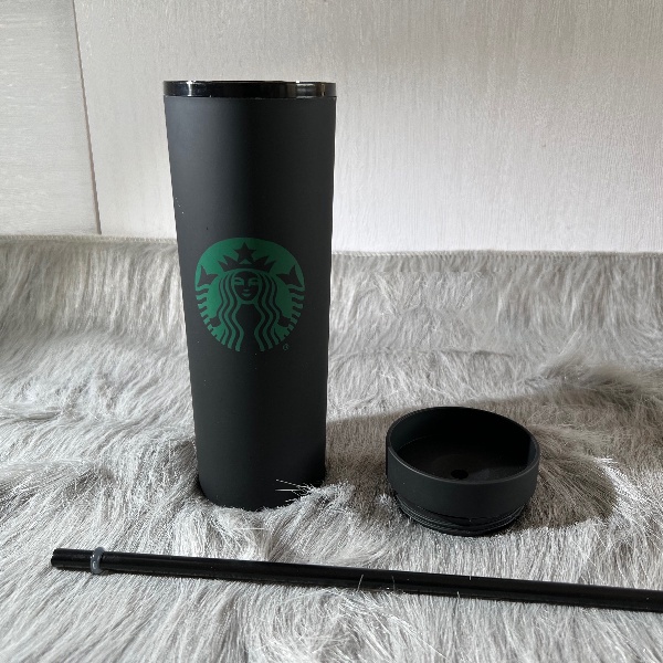 【Sẵn sàng】 Bình uống nước Starbucks cốc mờ 500ml Cốc uống nước ngoài trời hai lớp Chai nước cốc màu kẹo ống hút Cốc nước có cốc rơm
