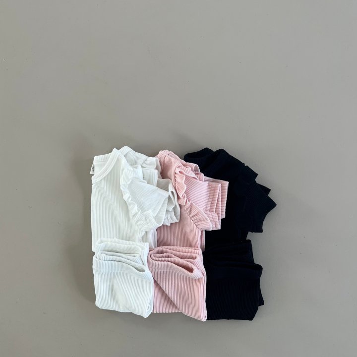 Bộ Áo Thun Cotton Tay Ngắn Và Quần Ngắn Phong Cách Hàn Quốc Thời Trang Mùa Hè 2023 Dành Cho Bé Gái 2Z6B