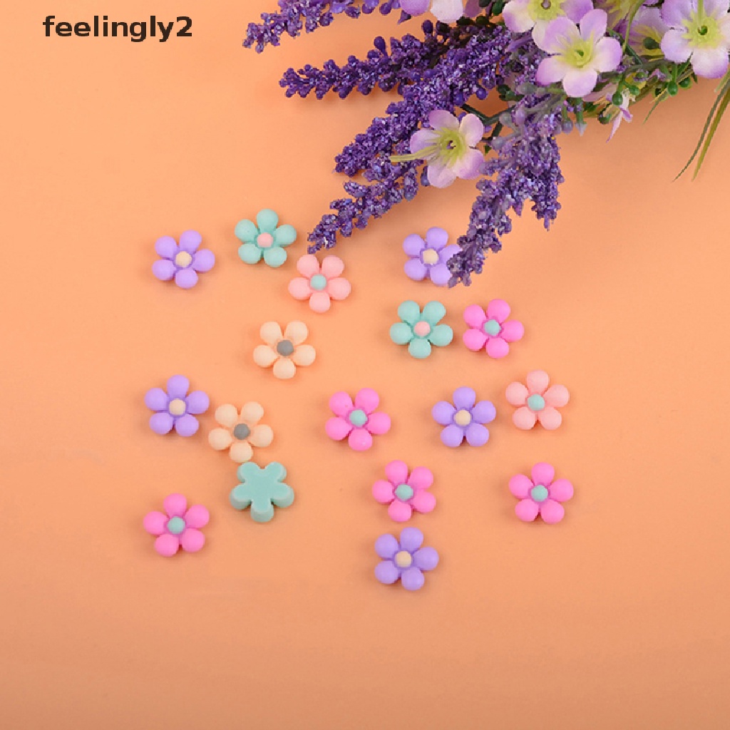 Bộ 20 Phụ Kiện Trang Trí Móng Tay Hình Hoa Cúc Hoạt Hình Xinh Xắn