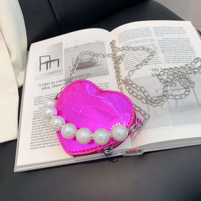 Túi Đeo Chéo Mini Hình Trái Tim Đính Ngọc Trai Thời Trang Xuân Hè 2023