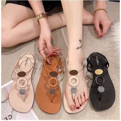 Dép Xỏ Ngón Nữ Đế Bệt Kiểu Dáng Xinh Xắn, Năng Động Chất Nhựa Chống Trơn Trượt Chống Nước