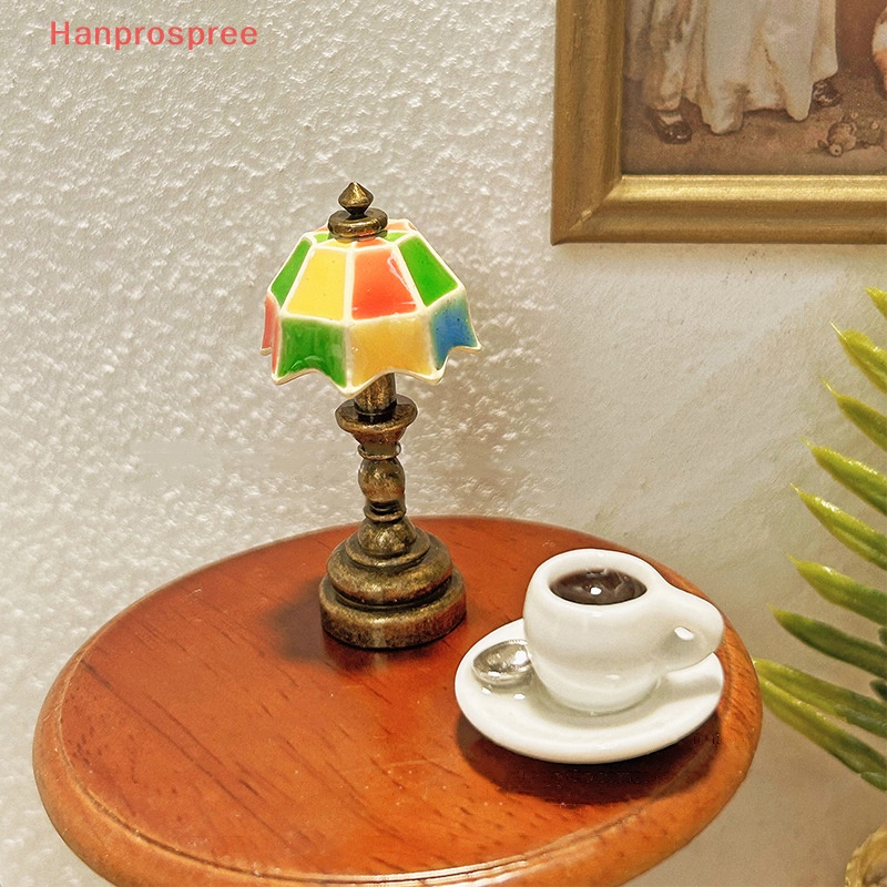 Đèn Bàn Mini Tỉ Lệ 1 / 12 Dùng Trang Trí Nhà Búp Bê