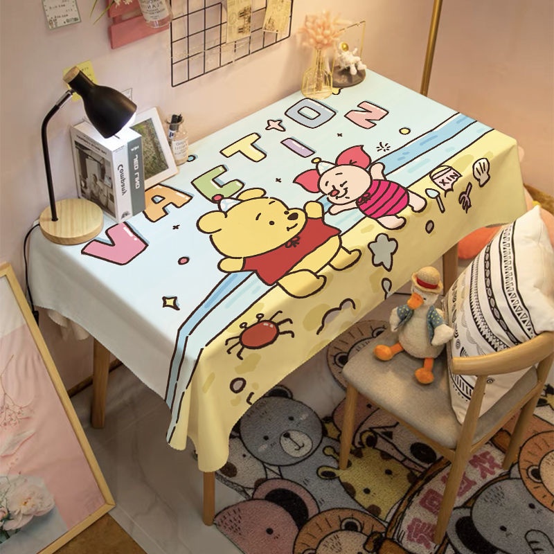 Khăn Trải Bàn Họa Tiết Hoạt Hình Gấu Pooh Dễ Thương