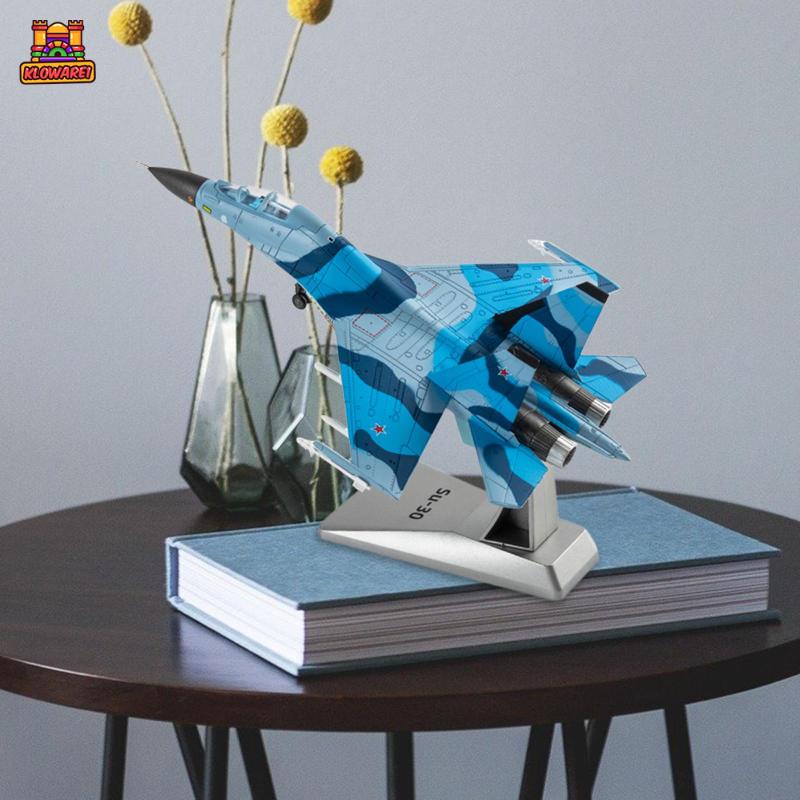 Predolo Mô hình máy bay chiến đấu SU-30 predolo tỉ lệ 1 / 100