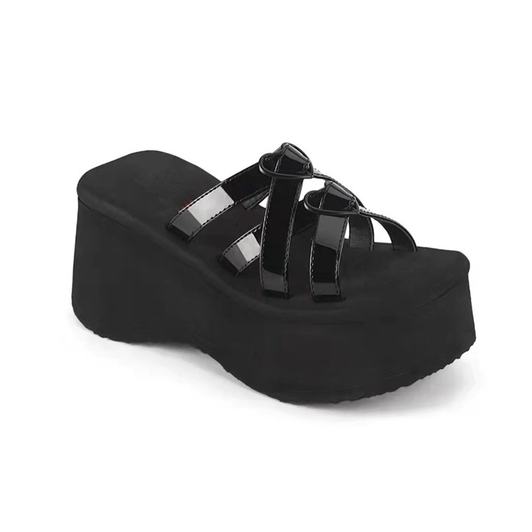 Xăng đan Cao Gót Đế Dày Hình Trái Tim Màu Đen / Hồng Thoải Mái Chống Trượt Phong Cách Punk Đi Biển Cho Nữ