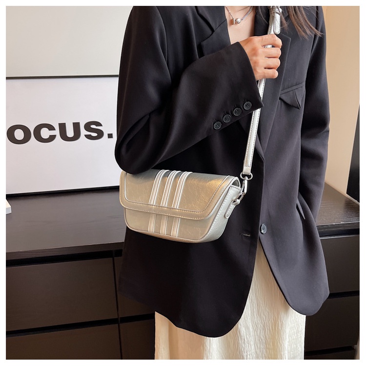 Túi Đeo Chéo Phong Cách Thể Thao Thời Trang Mới 2023