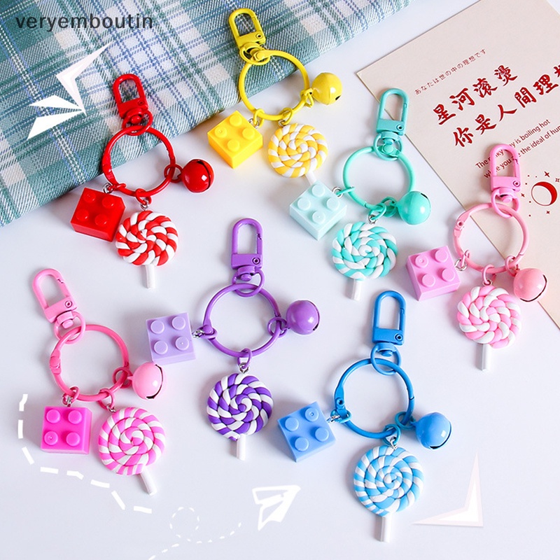 Móc Khóa Hình Kẹo Mút Phối Chuông Nhiều Màu Dễ Thương Trang Trí Ba Lô / Ô Tô