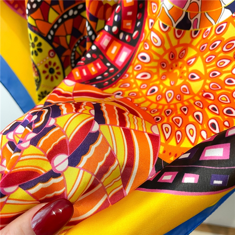 Khăn Quàng Cổ Chống Nắng Mùa Hè Bằng Lụa Satin Kích Thước Lớn 110cm In Họa Tiết Thổ Cẩm Thời Trang Cho Nữ Sự Bảo