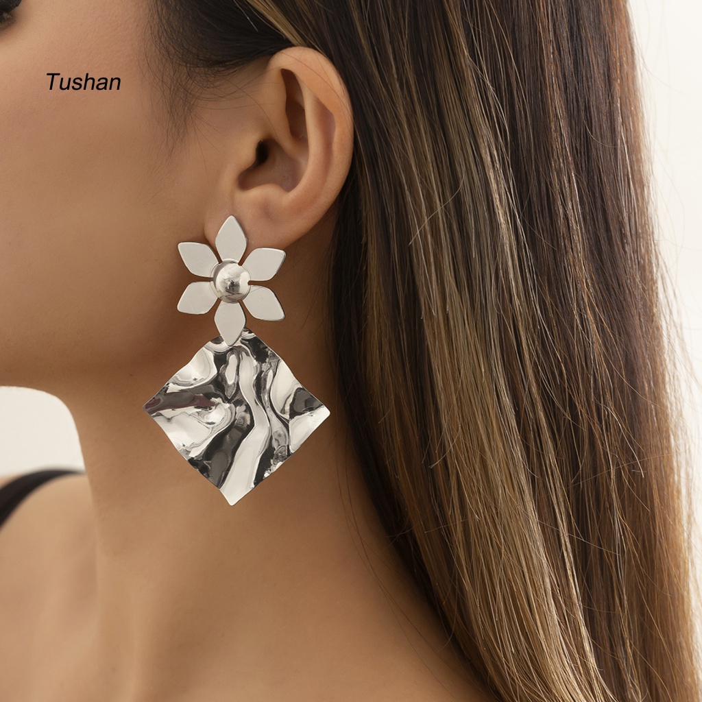 1 Đôi Bông Tai Dáng Dài Hình Vuông Xếp Ly Thiết Kế Độc Đáo Thời Trang